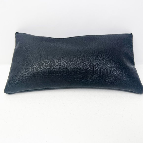 Audio-Technica AT2020 Mic - Great for Podcasts, Radio, and Voiceovers! (used) - Picture 6 of 14